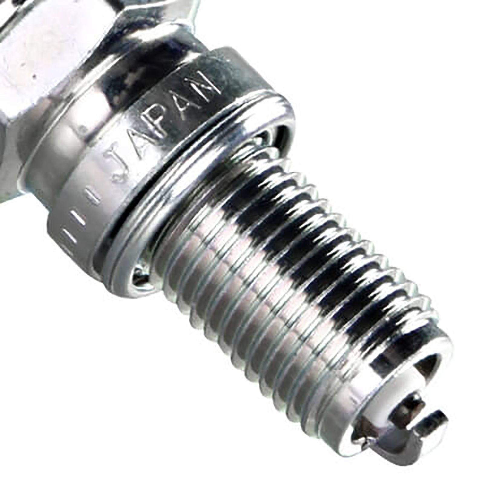 NGK SPARK PLUG DR8EA (7162) SINGLE for Kawasaki Z500 1979 to 1982