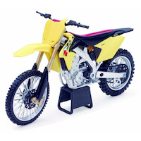1.12 Suzuki RM-Z450 2014 Model Toy