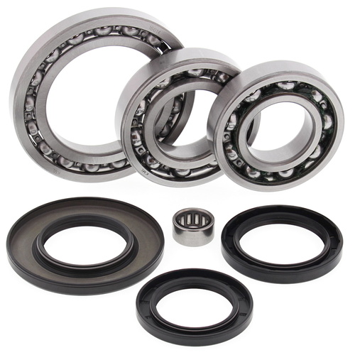 REAR DIFFERENTIAL BEARING & SEAL KIT